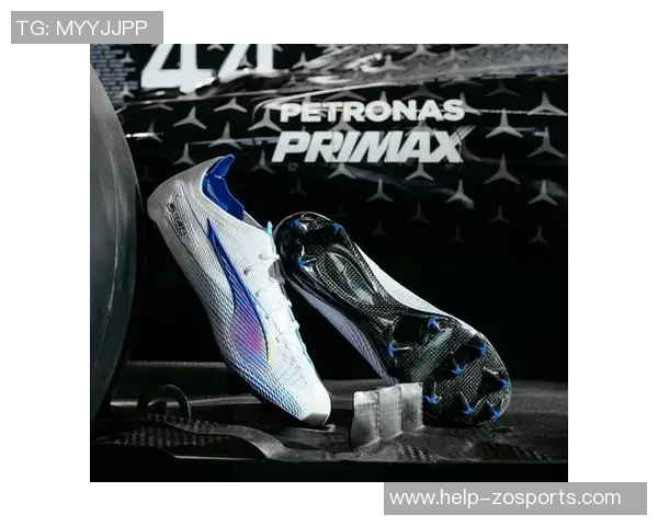 碳底足球鞋的优势与选择指南助你提升球场表现与舒适度