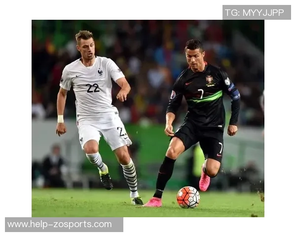 贫穷与足球的交织：如何在逆境中追寻梦想与希望